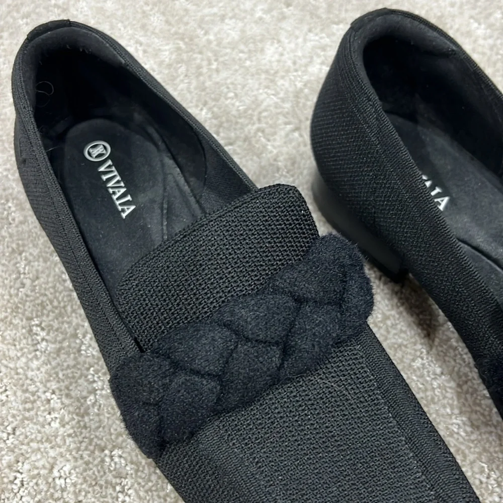 Vivaia square toe block heel loafer - pristine.  Size 9 - Picture 3 of 12